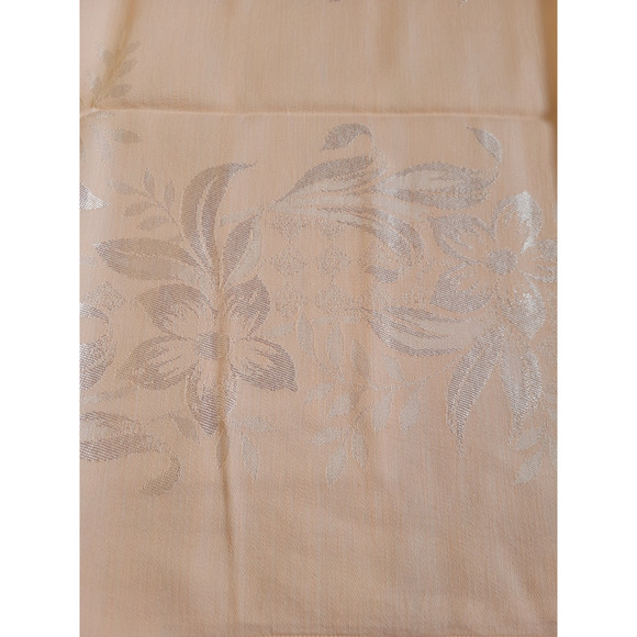 Vtg Square Tablecloth And Napkins Peachy Pink Floral Metallic 47"x47" & 12"x12" - Picture 5 of 11